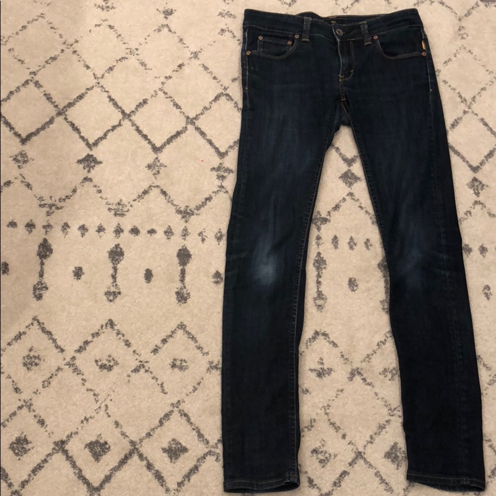 MIKA skinny jeans